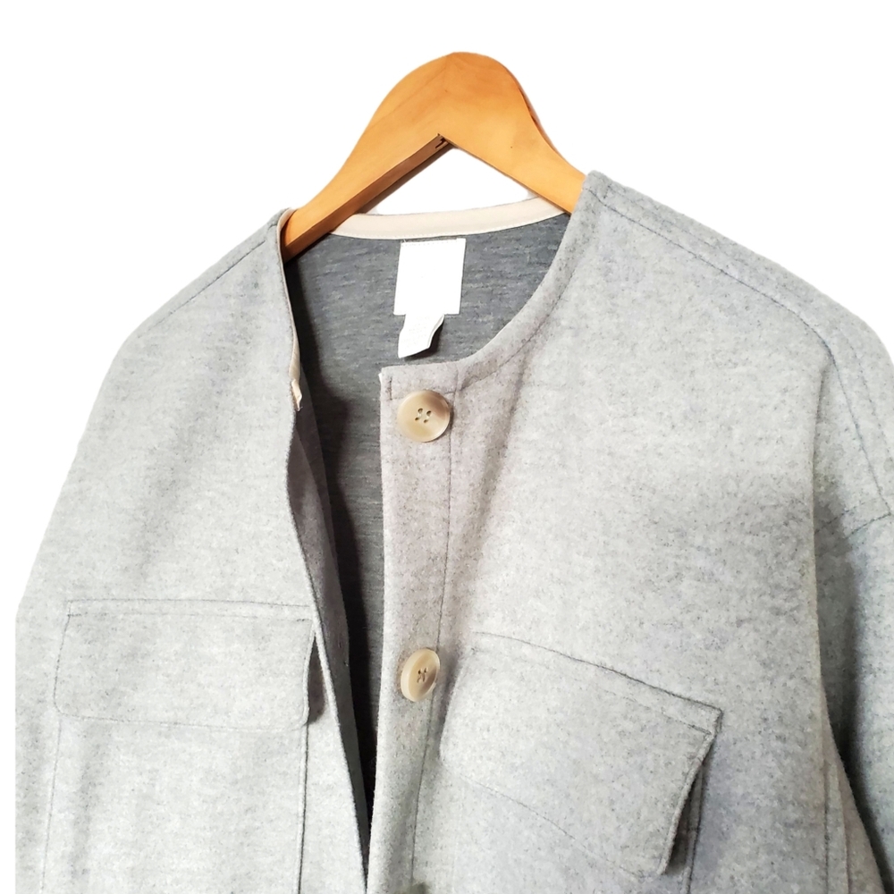 H&M Shacket - Picture 2 of 10